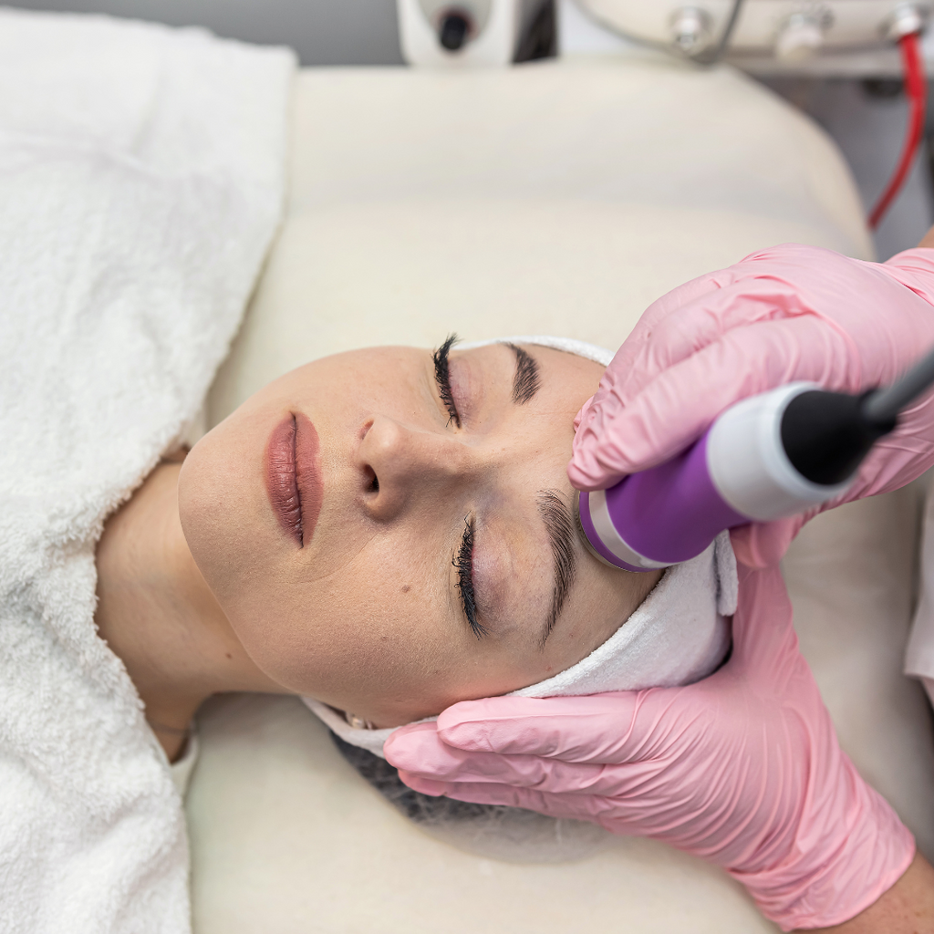 Advanced Eye Lift & Firm